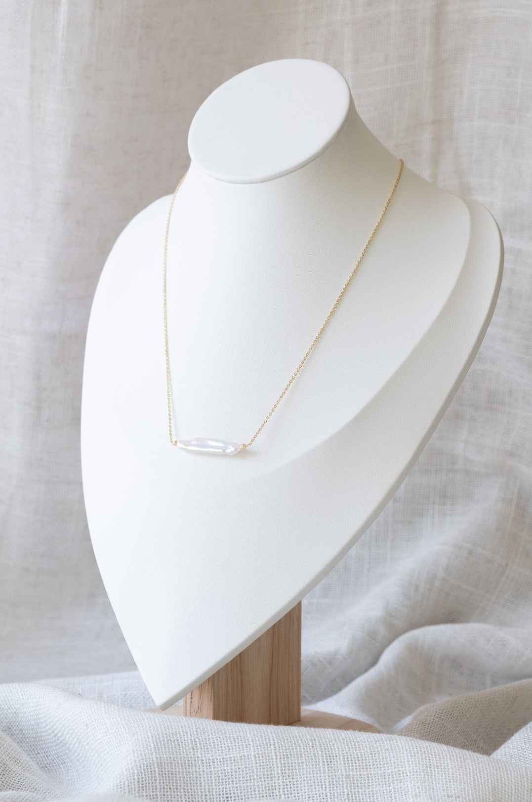 Floating Keshi Pearl Bar Necklace