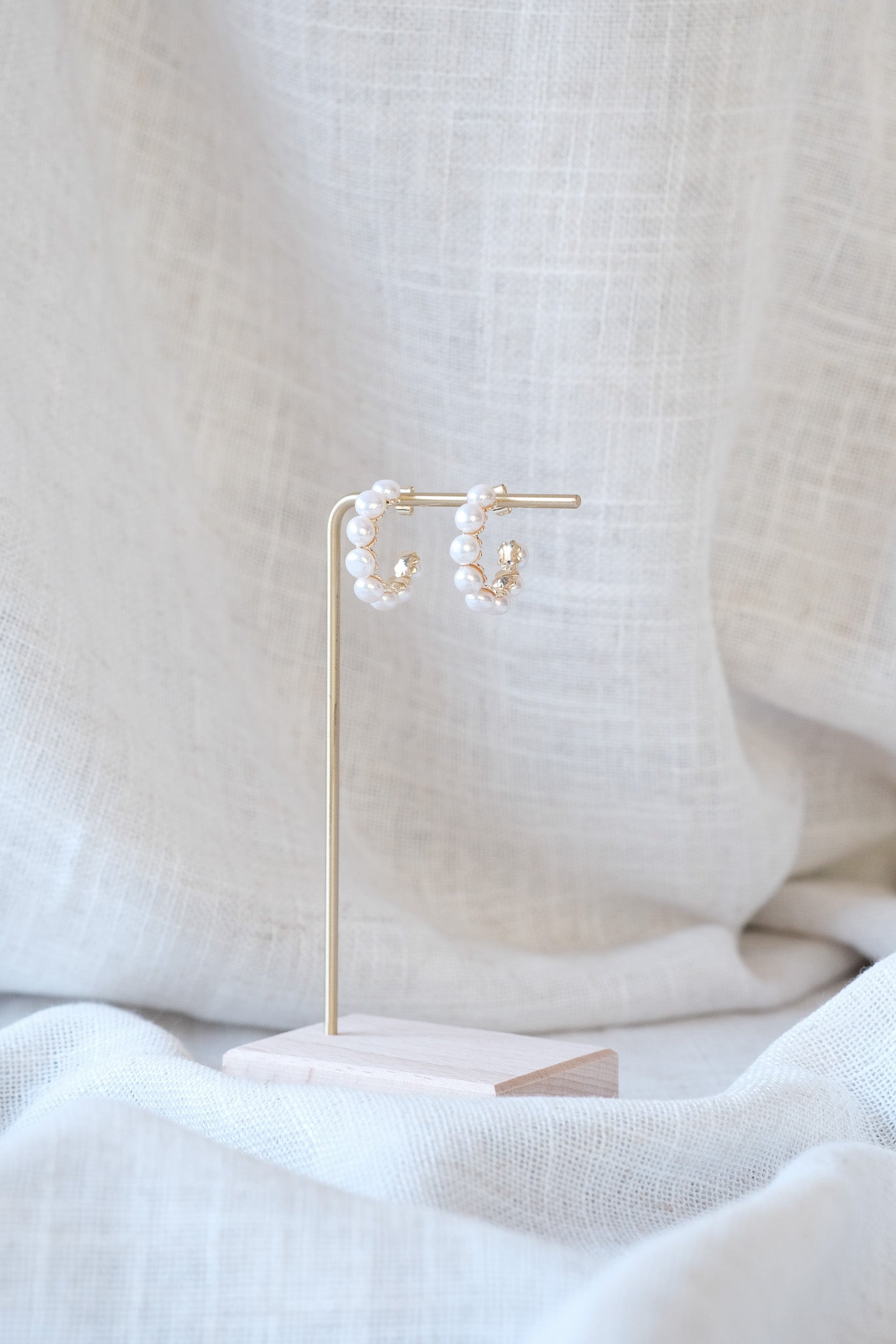 Pearly Hoop Earrings