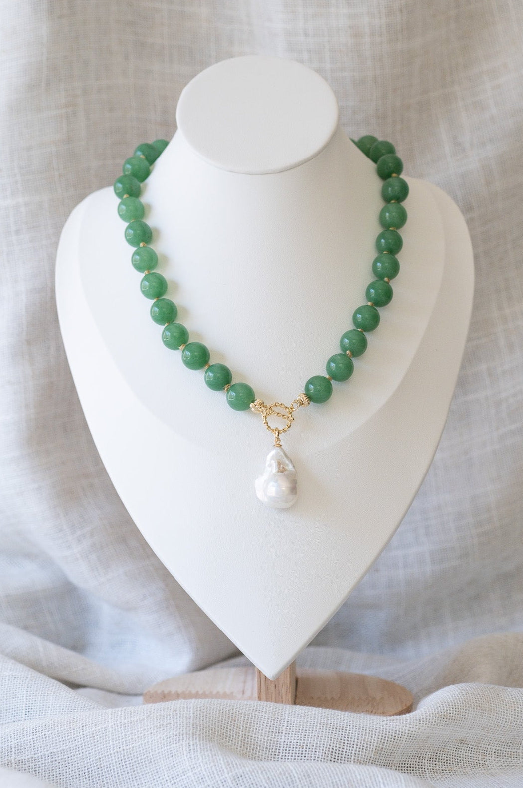Stone Bead Necklace with Baroque Pearl Pendant