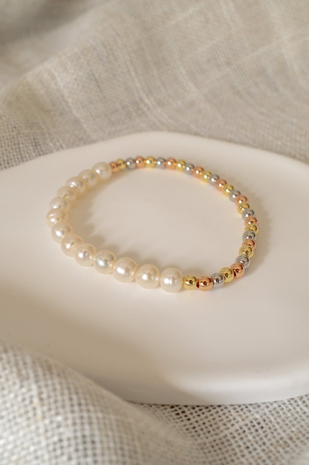 Pearl and Beads Bracelet
