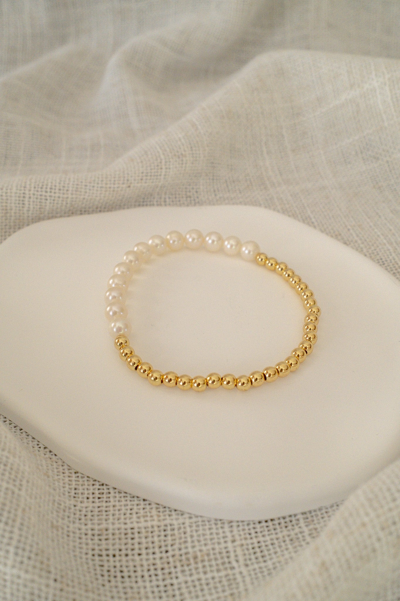 Pearl and Beads Bracelet